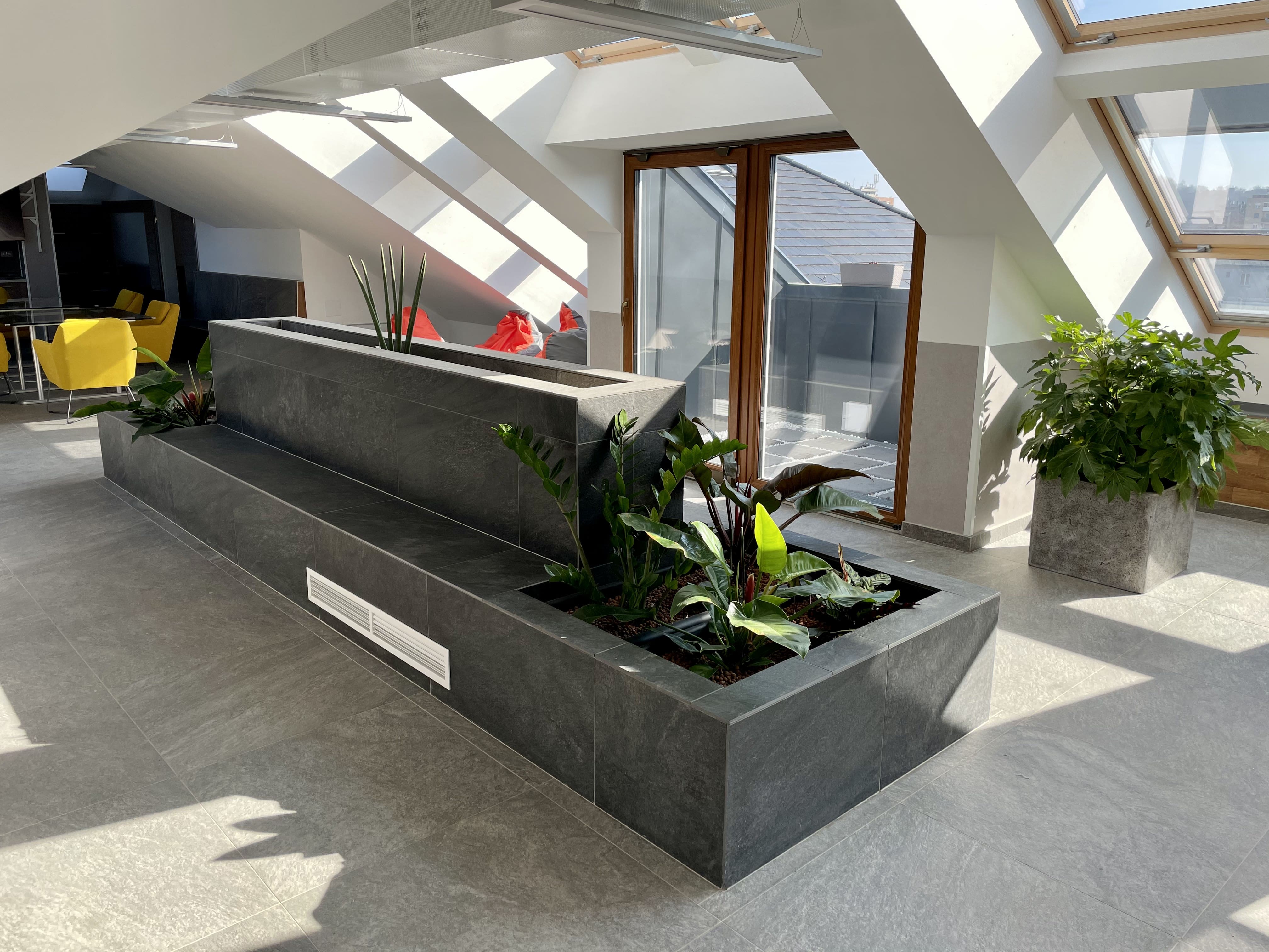 Kazincbarcika Rendház építése